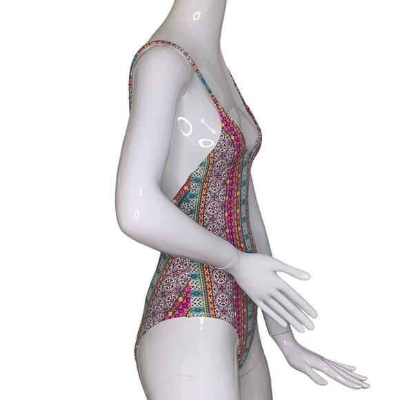 Xhilaration One Piece Bathing Suit Size XS Moroccan Print - Picture 9 of 16
